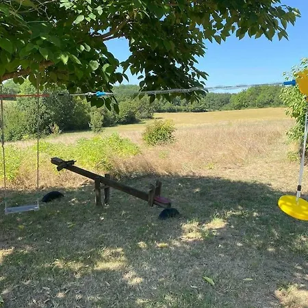 Peaceful With Stunning Pool Near Market Town Vakantiehuis Montaigu-de-Quercy