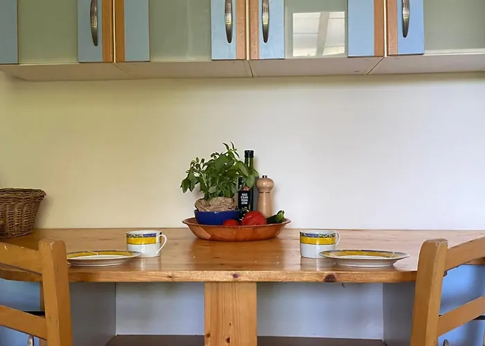 Peaceful With Stunning Pool Near Market Town Dom wakacyjny *